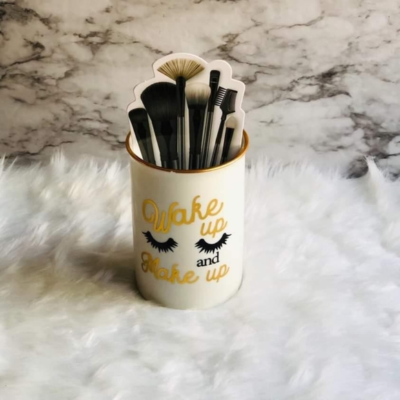 Makeup Brush Holder Wake Up And Make Up - Picture 7 of 9